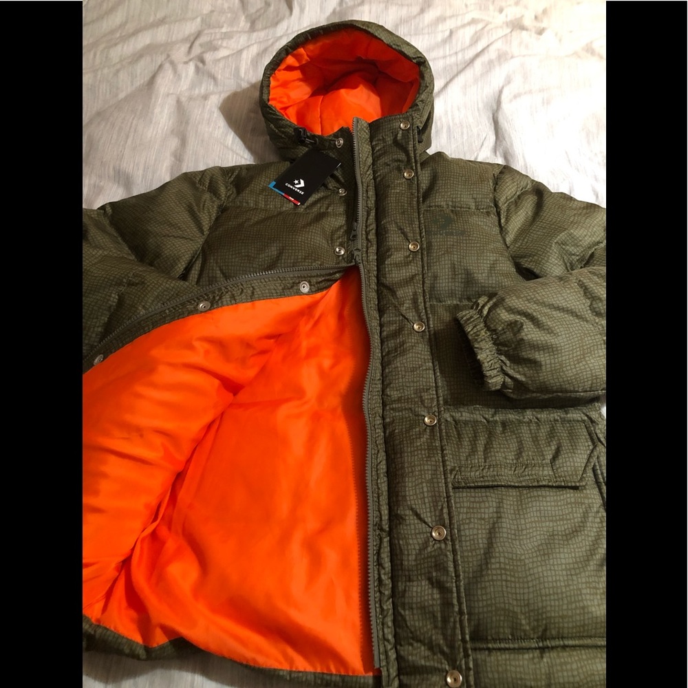 Converse printed Puffer Jacket in Field Surplus - Picture 5 of 8
